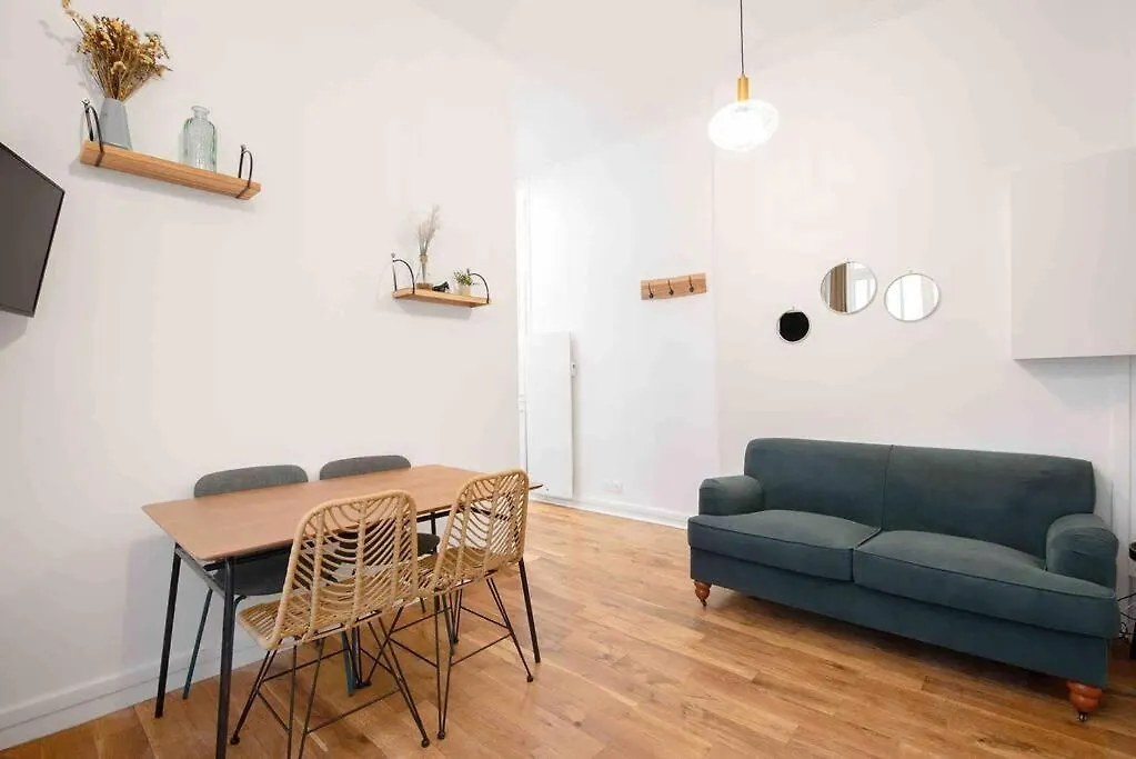 Montmartre, Gare De L'est, 1 2 A 4p Apartamento Paris